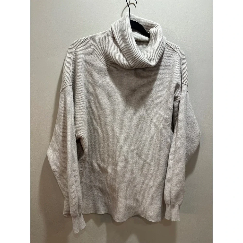 Free People Swim Too Deep Turtleneck Sweater Oatmeal Beige‎ Ribbed Knit Small